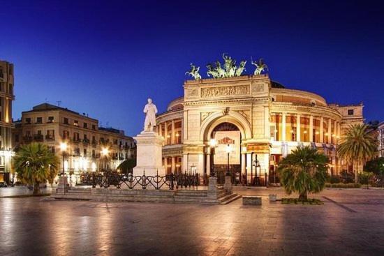 Shanti Holiday House Palermo Exterior photo